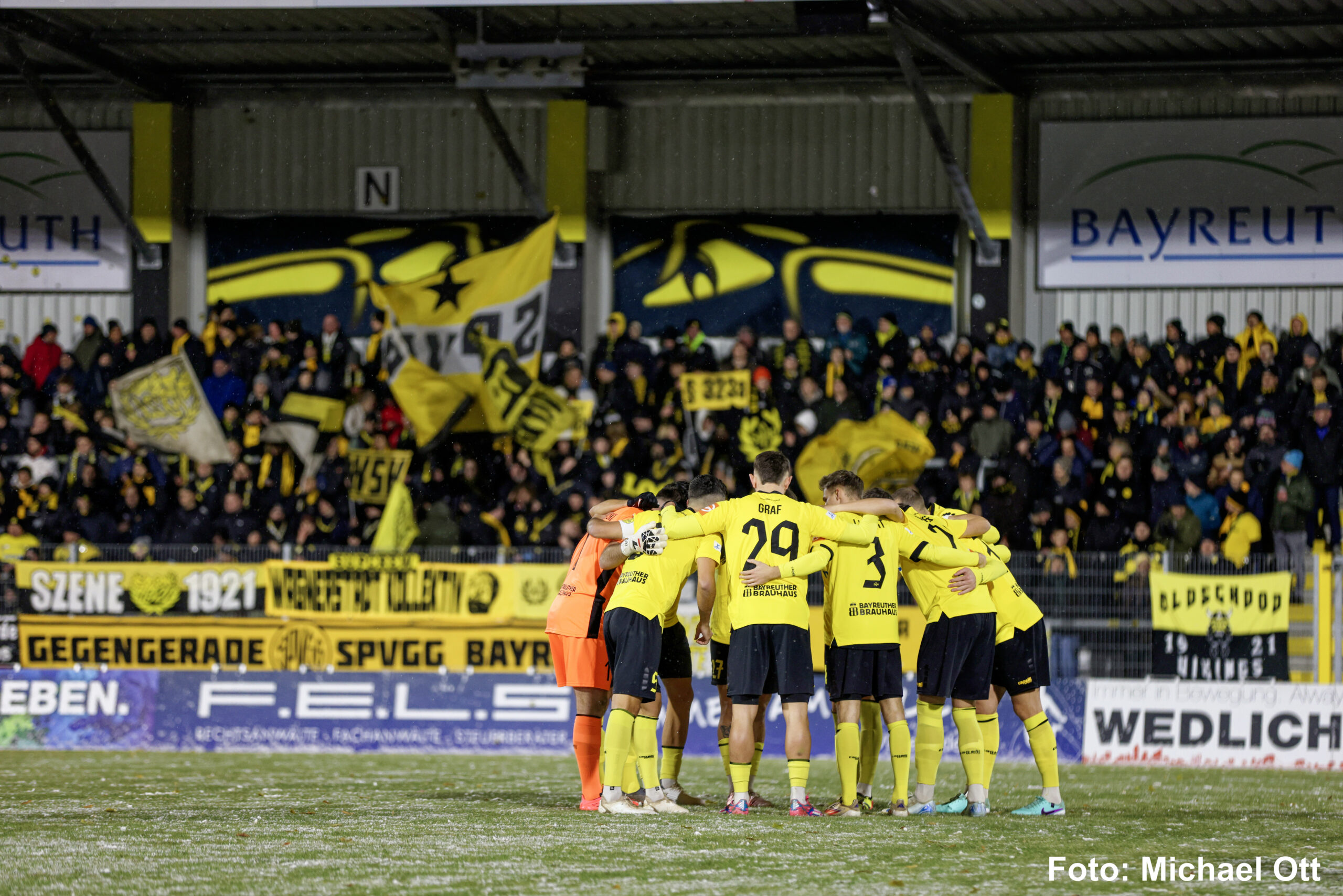 spvgg-bayreuth-bayern-muenchen-ii-vor-dem-biest