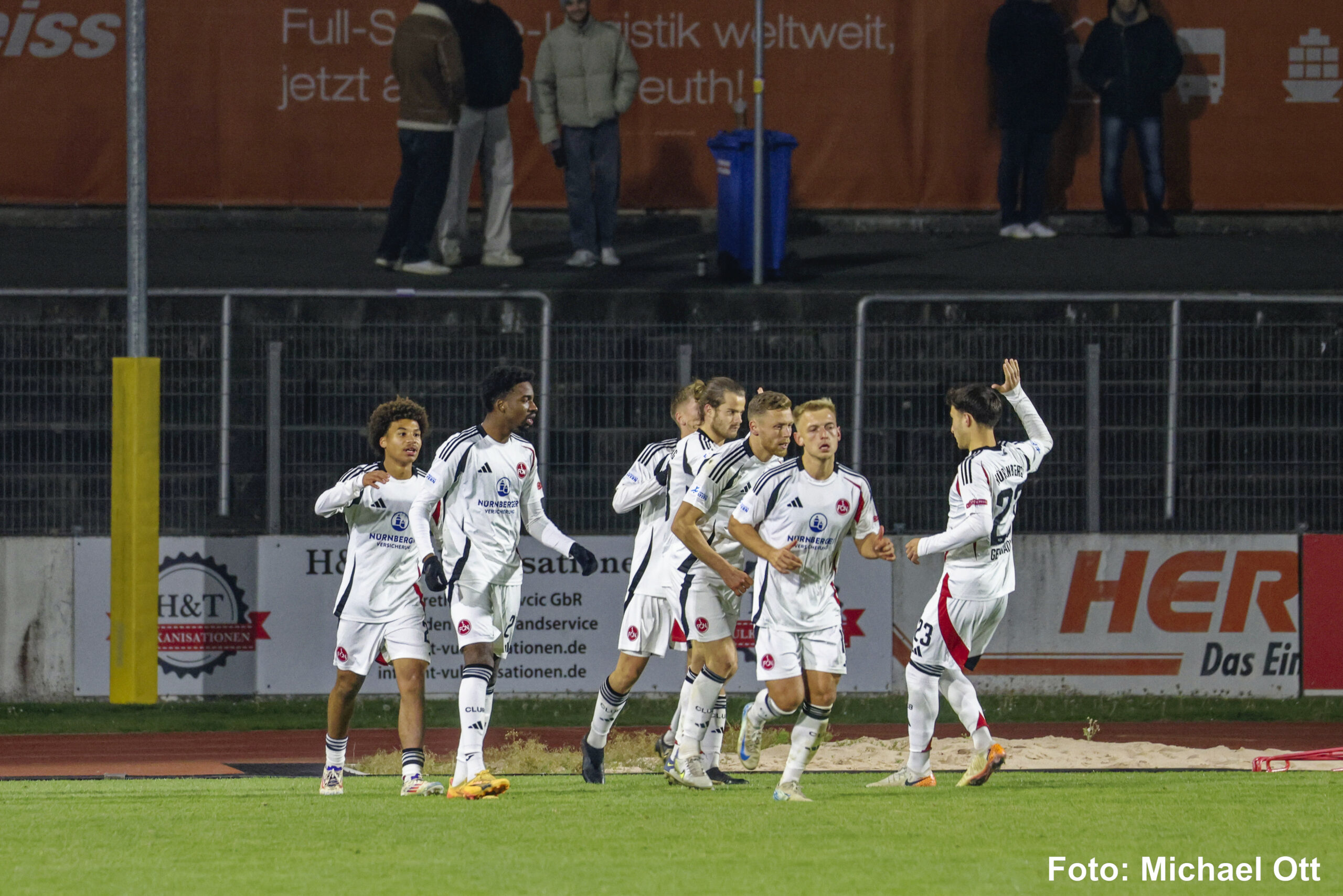 spvgg-bayreuth-1.fc-nuernberg-ii-torjubel-club