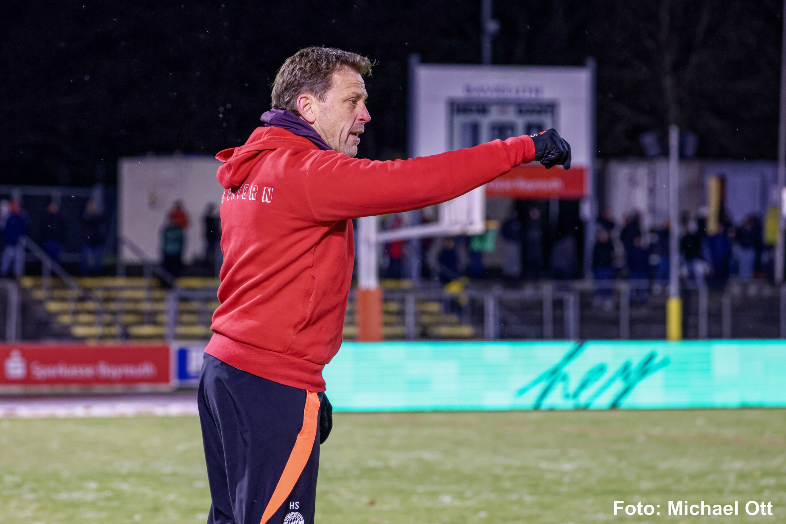 spvgg-bayreuth-bayern-muenchen-ii-gaestetrainer-seitz