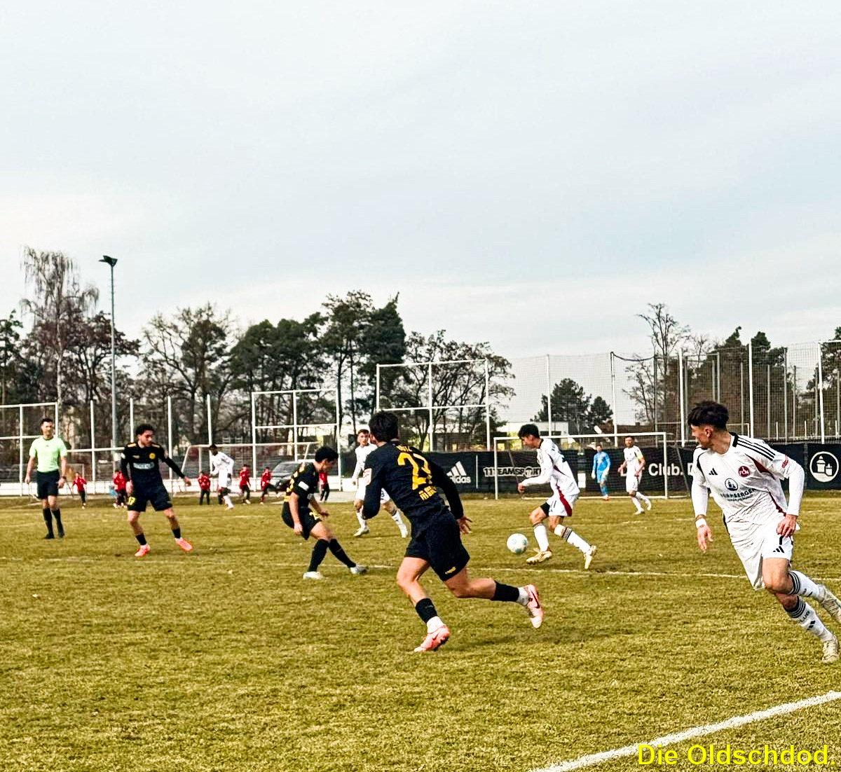 spvgg-bayreuth-nuernberg-ii-spielszene_DxO