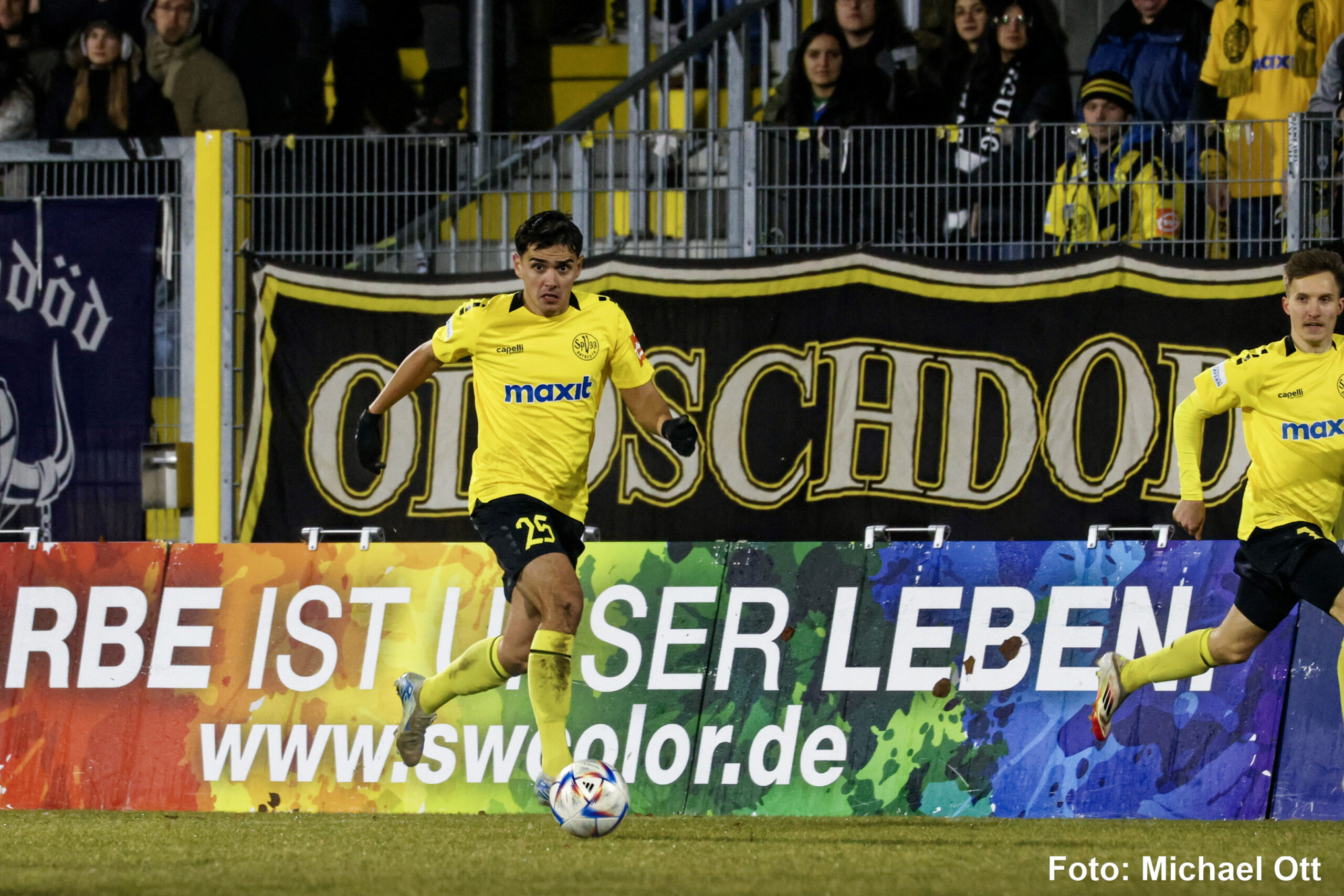 spvgg-bayreuth-aschaffenburg-zejnullahu