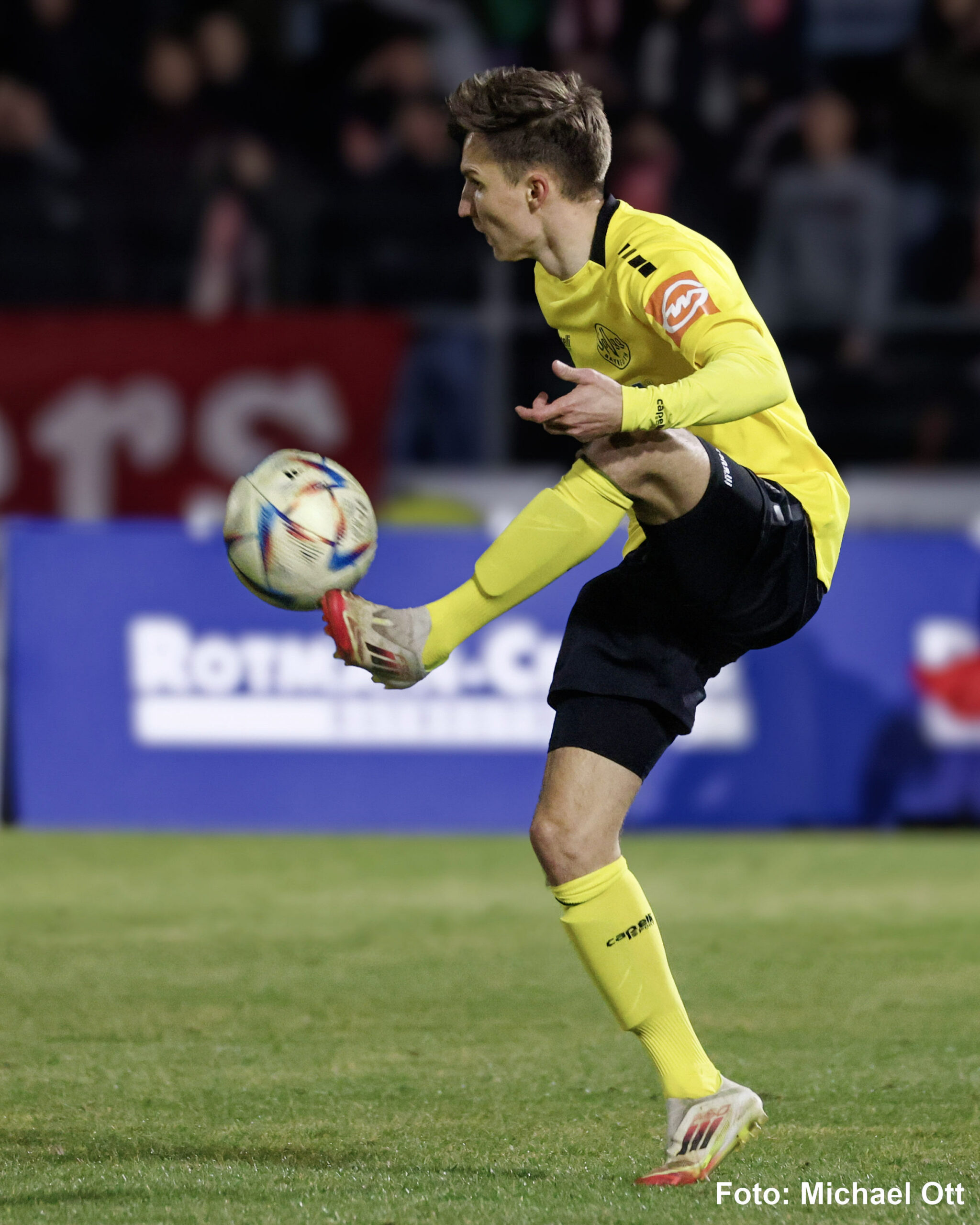 spvgg-bayreuth-wuerzburger-kickers-lippert
