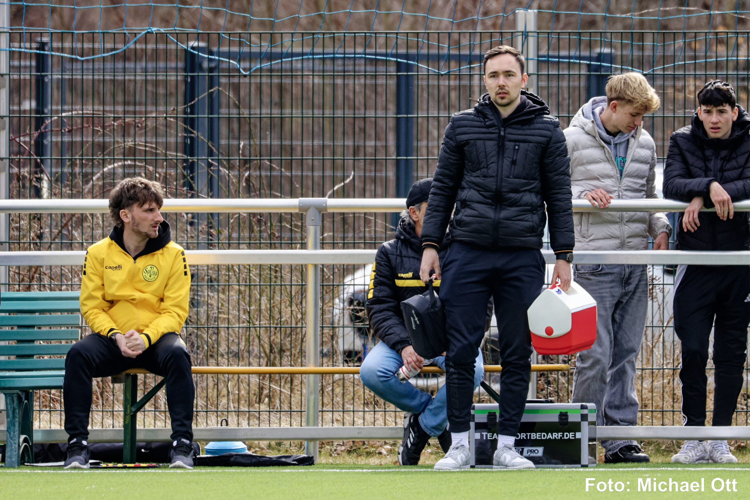 spvgg-bayreuth-u17-1860-muenchen-bank