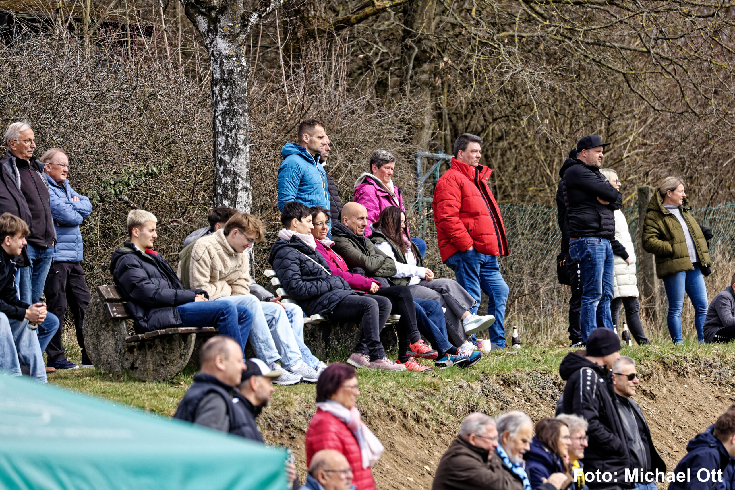 spvgg-bayreuth-u17-1860-muenchen-zuschauer