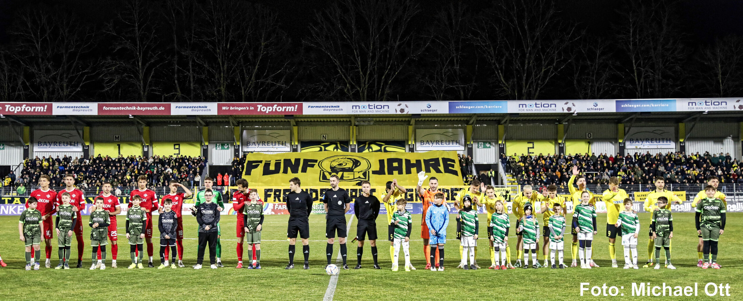 spvgg-bayreuth-wuerzburger-kickers-tolle-kulisse