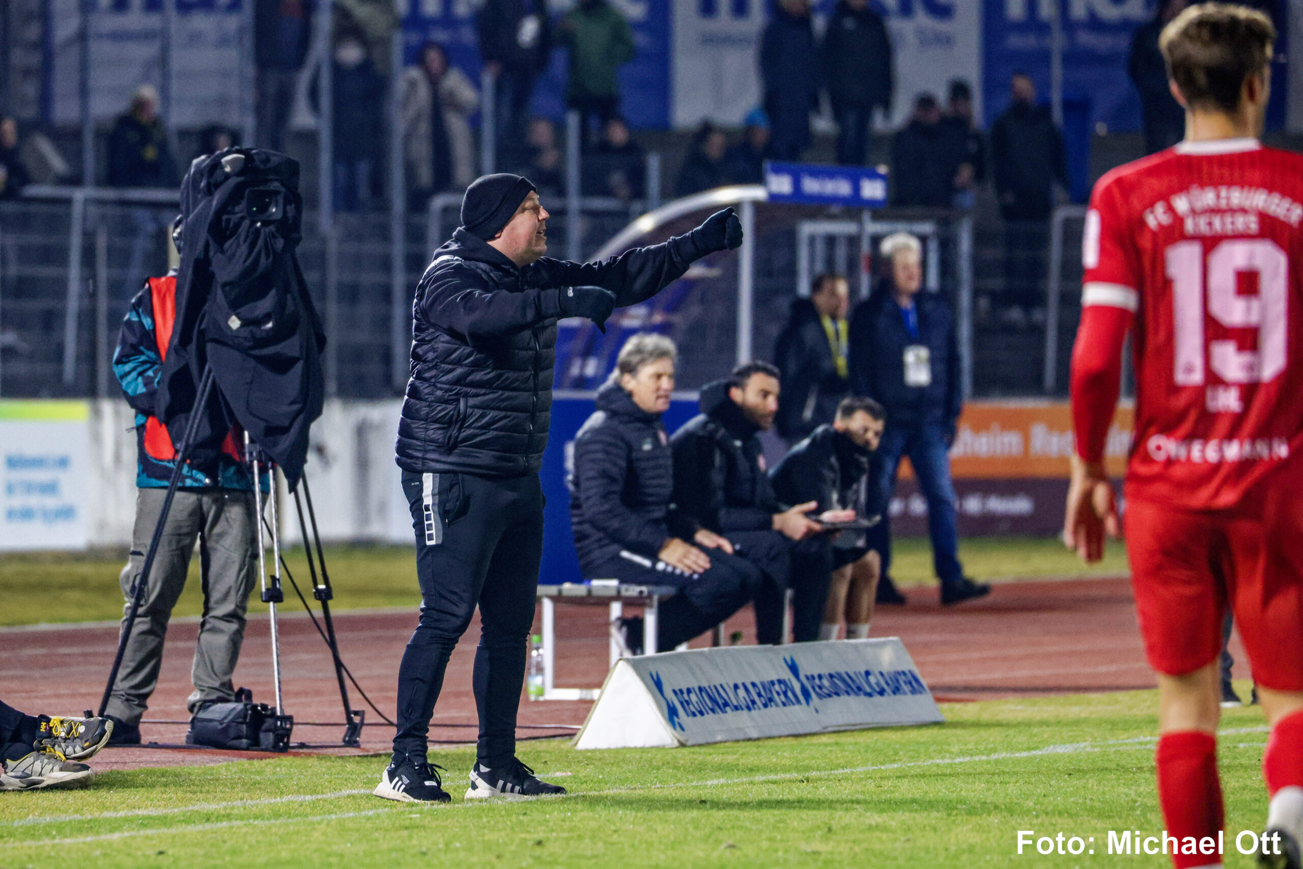 spvgg-bayreuth-wuerzburger-kickers-trainer-kling