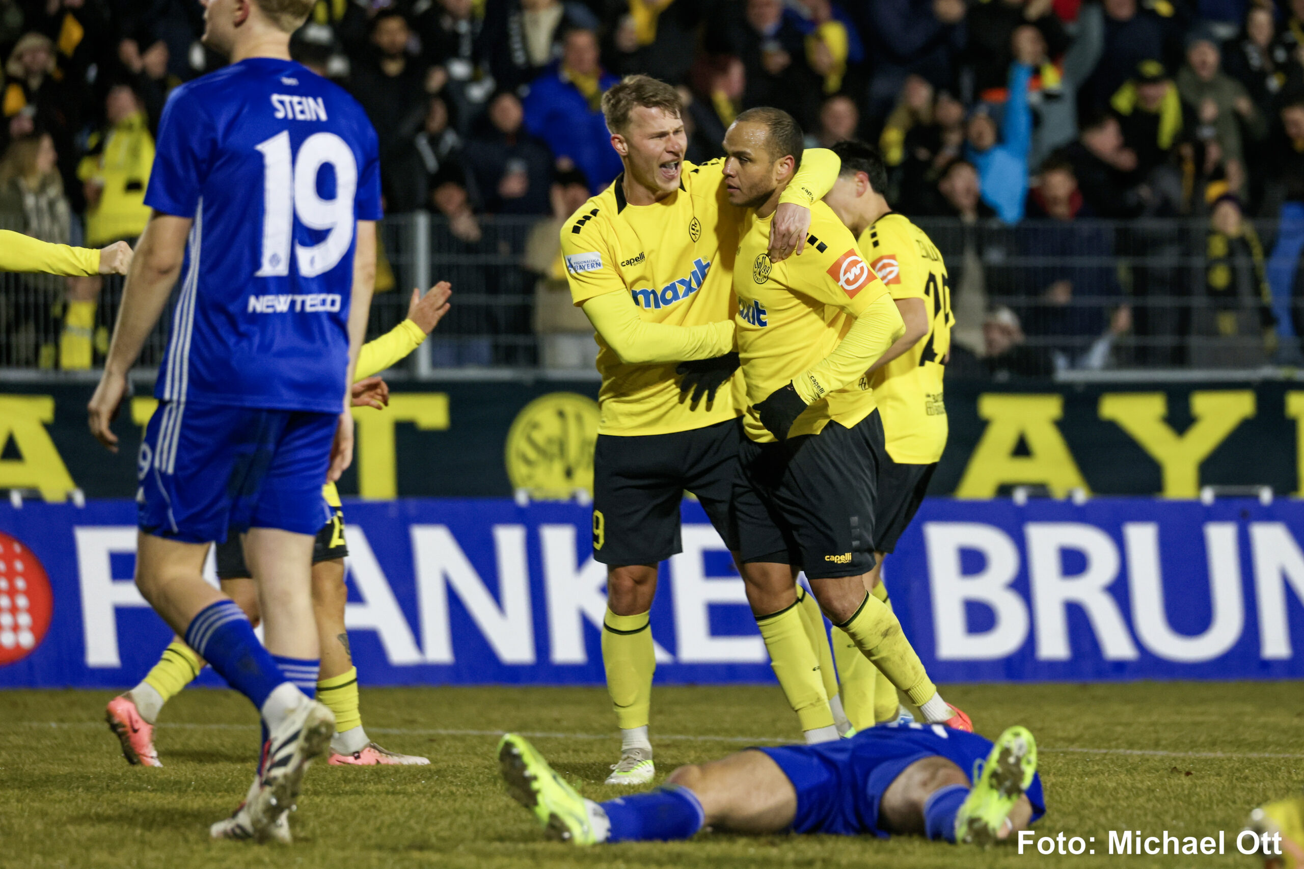 spvgg-bayreuth-aschaffenburg-glueckwuensche