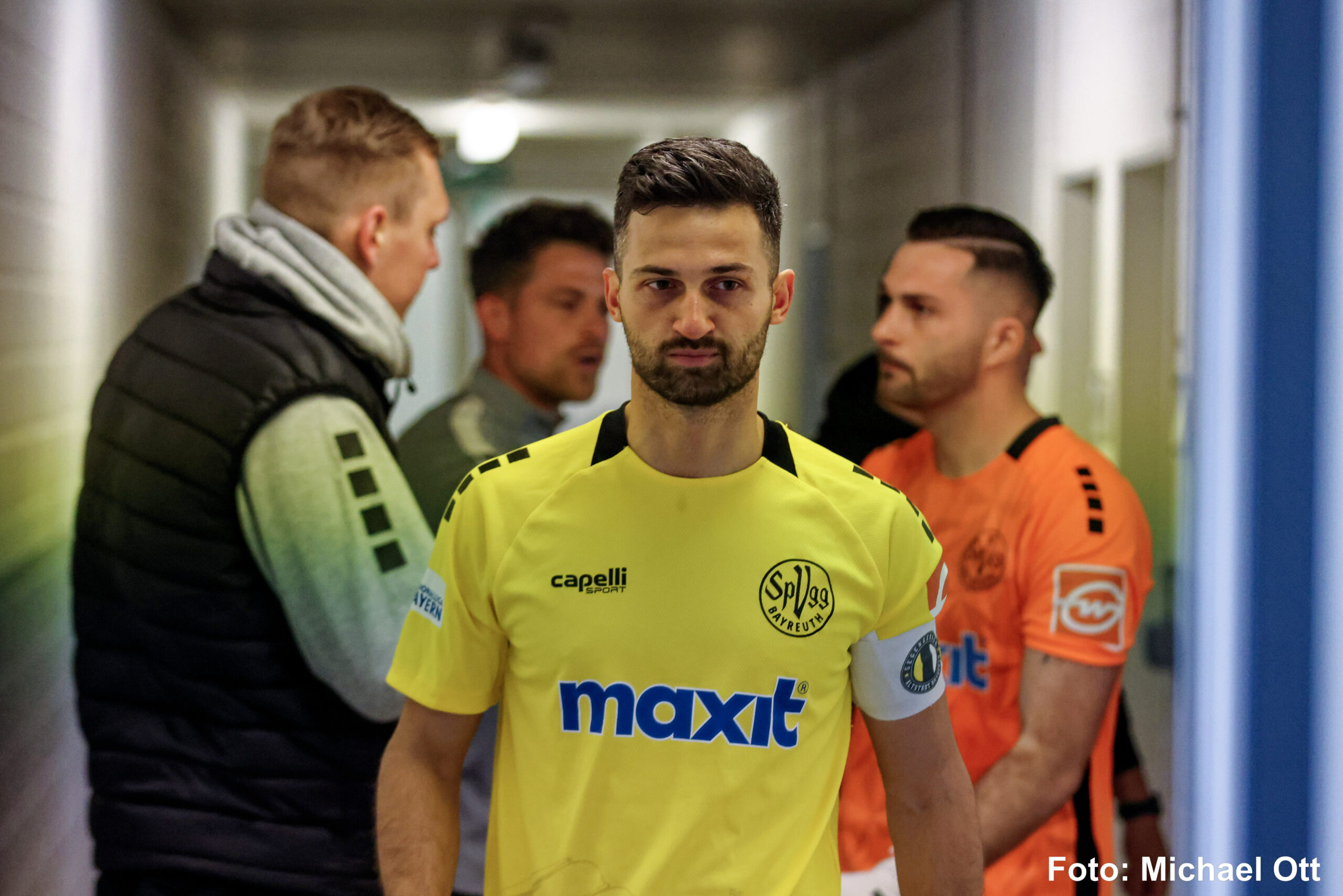 spvgg-bayreuth-djk-vilzing-schwarz