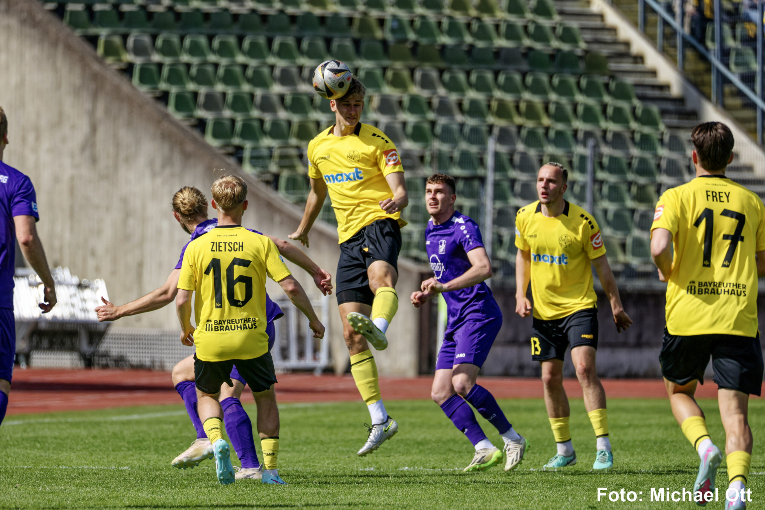 spvgg-bayreuth-schwaben-augsburg-schubert