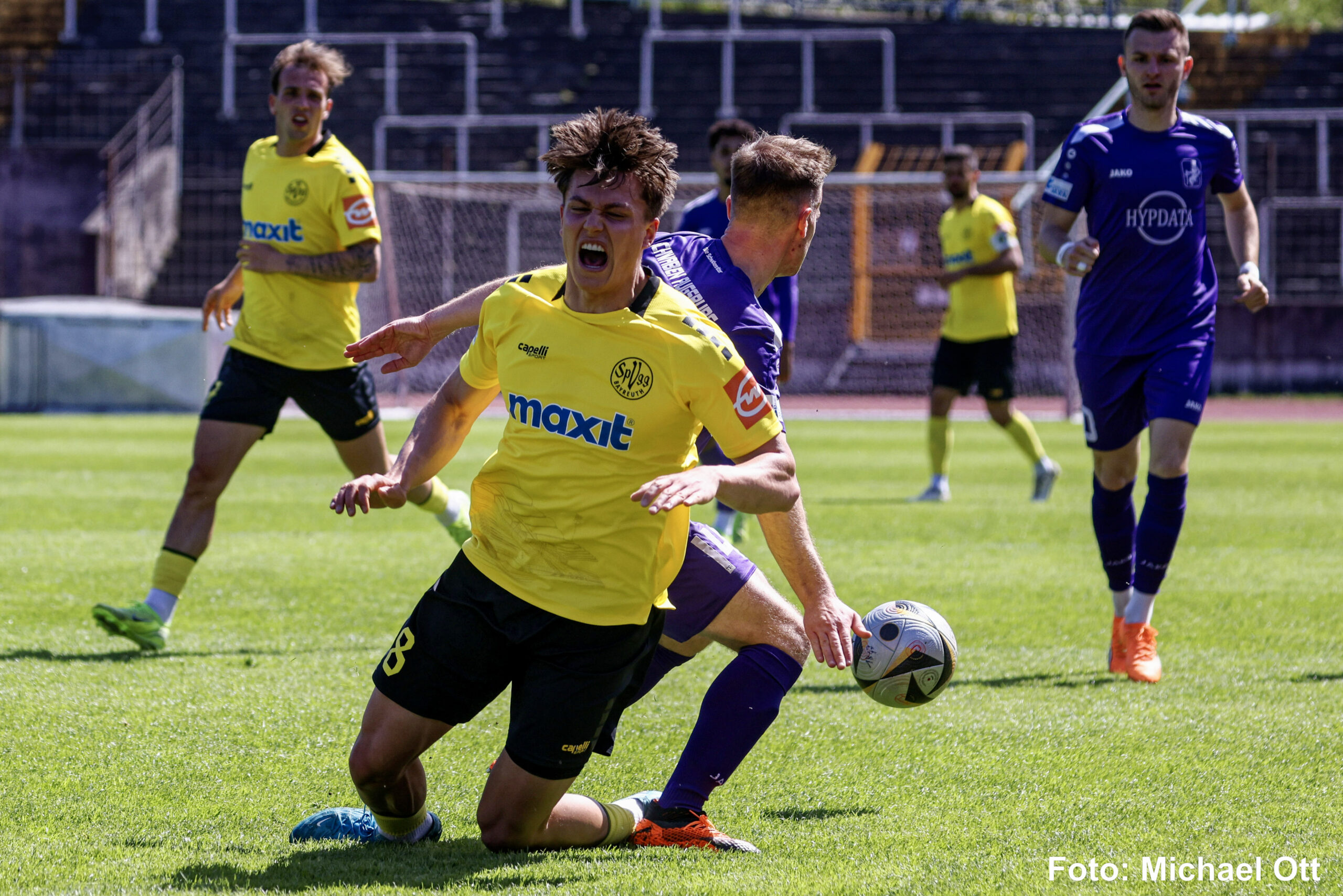 spvgg-bayreuth-schwaben-augsburg-scheder