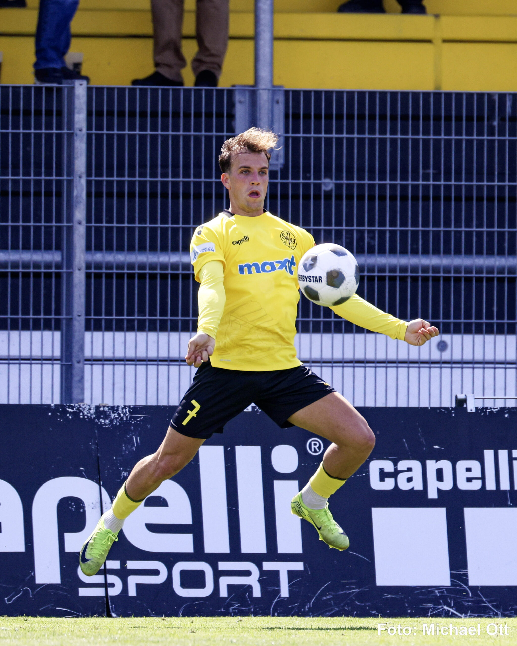 spvgg-bayreuth-aubstadt-heim-ballannahme