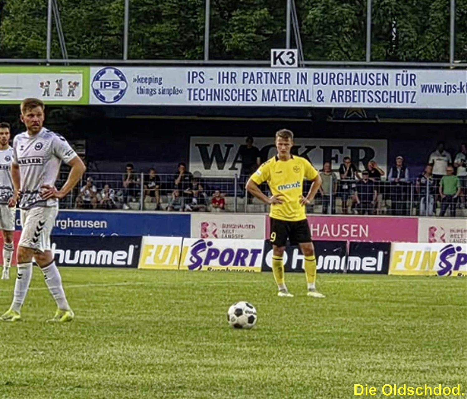 spvgg-bayreuth-wacker-burghausen-spielszenen-3