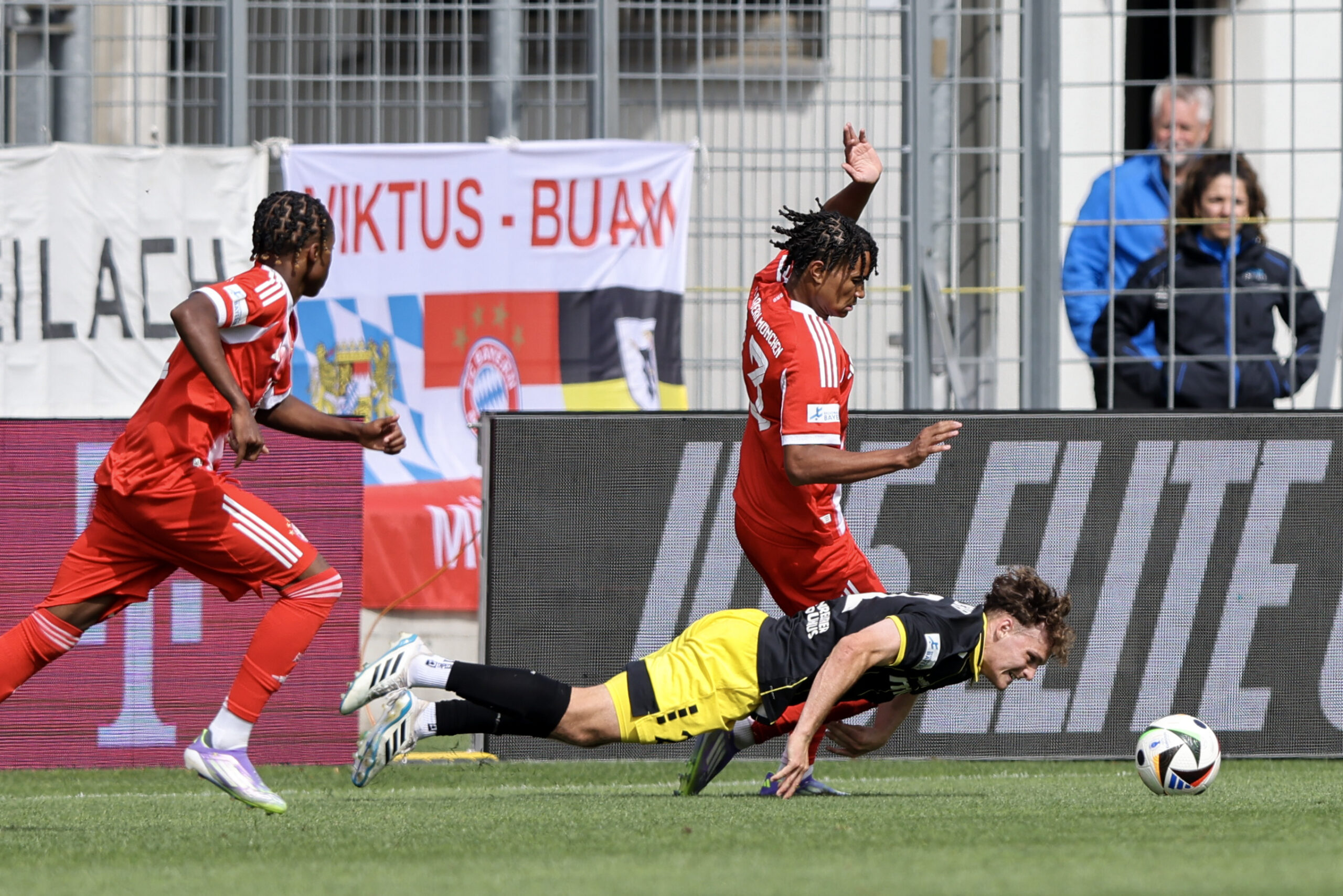 bayern-ii-spvgg-bayreuth-bucher