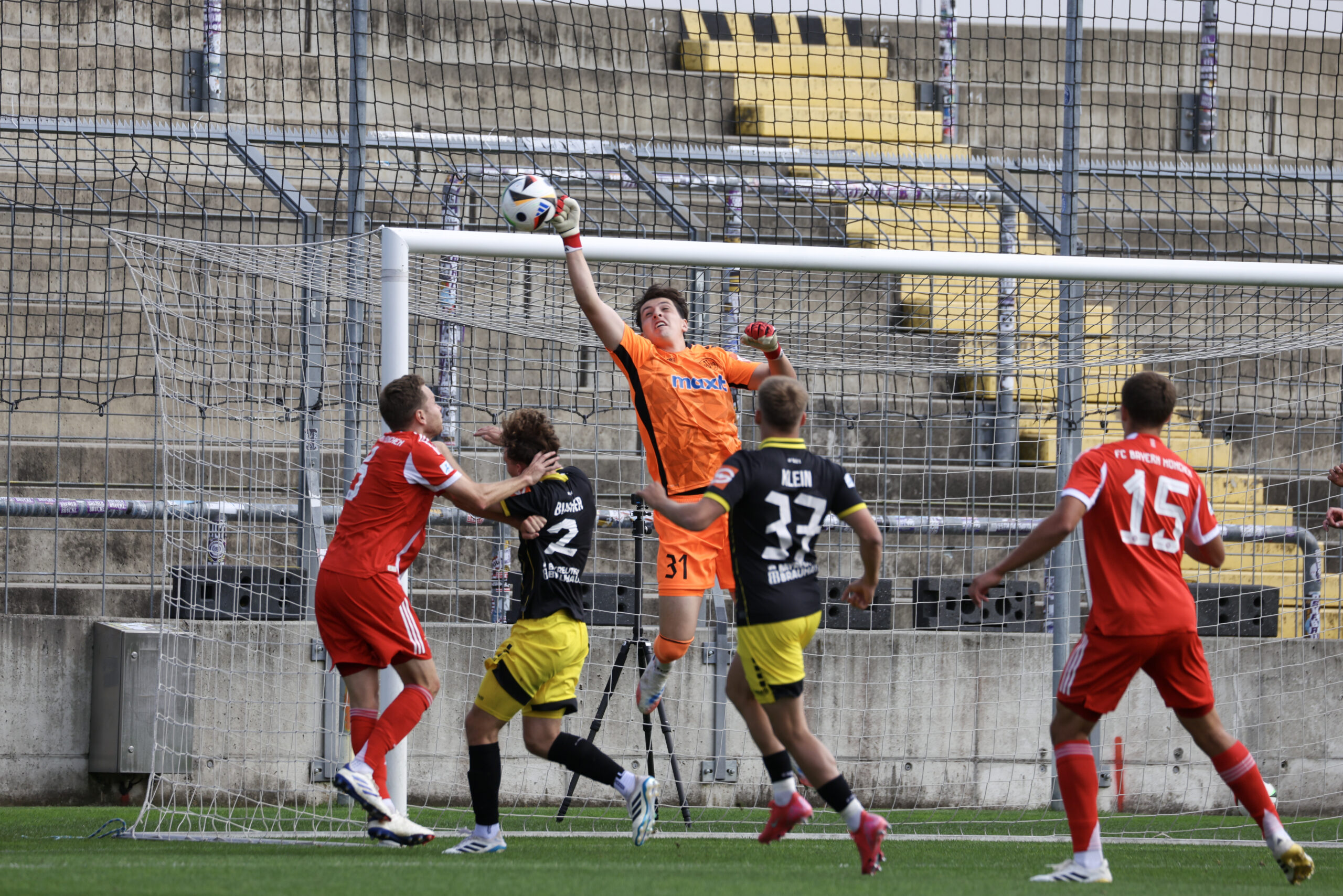 bayern-ii-spvgg-bayreuth-hoecker