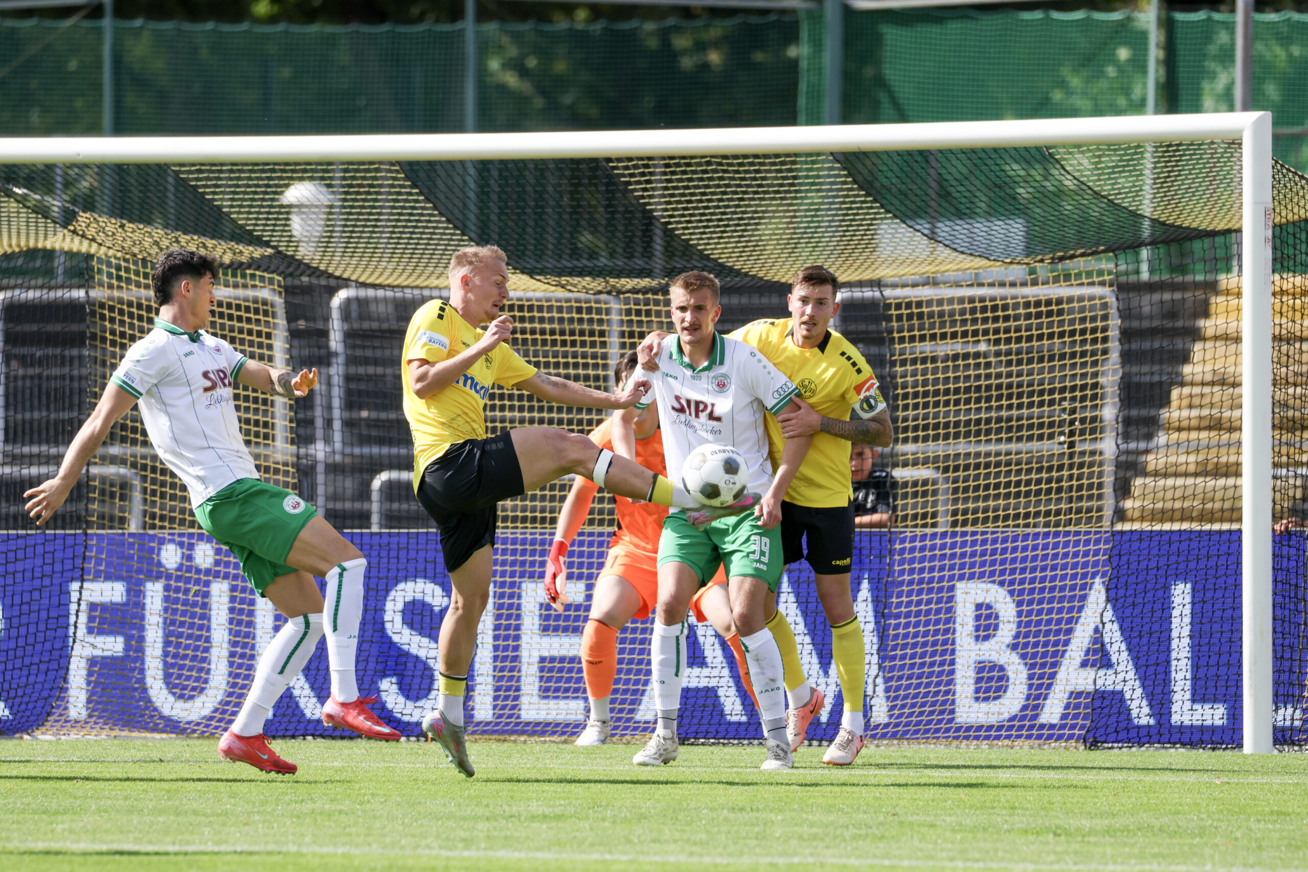spvgg-bayreuth-eichstaett-defensive