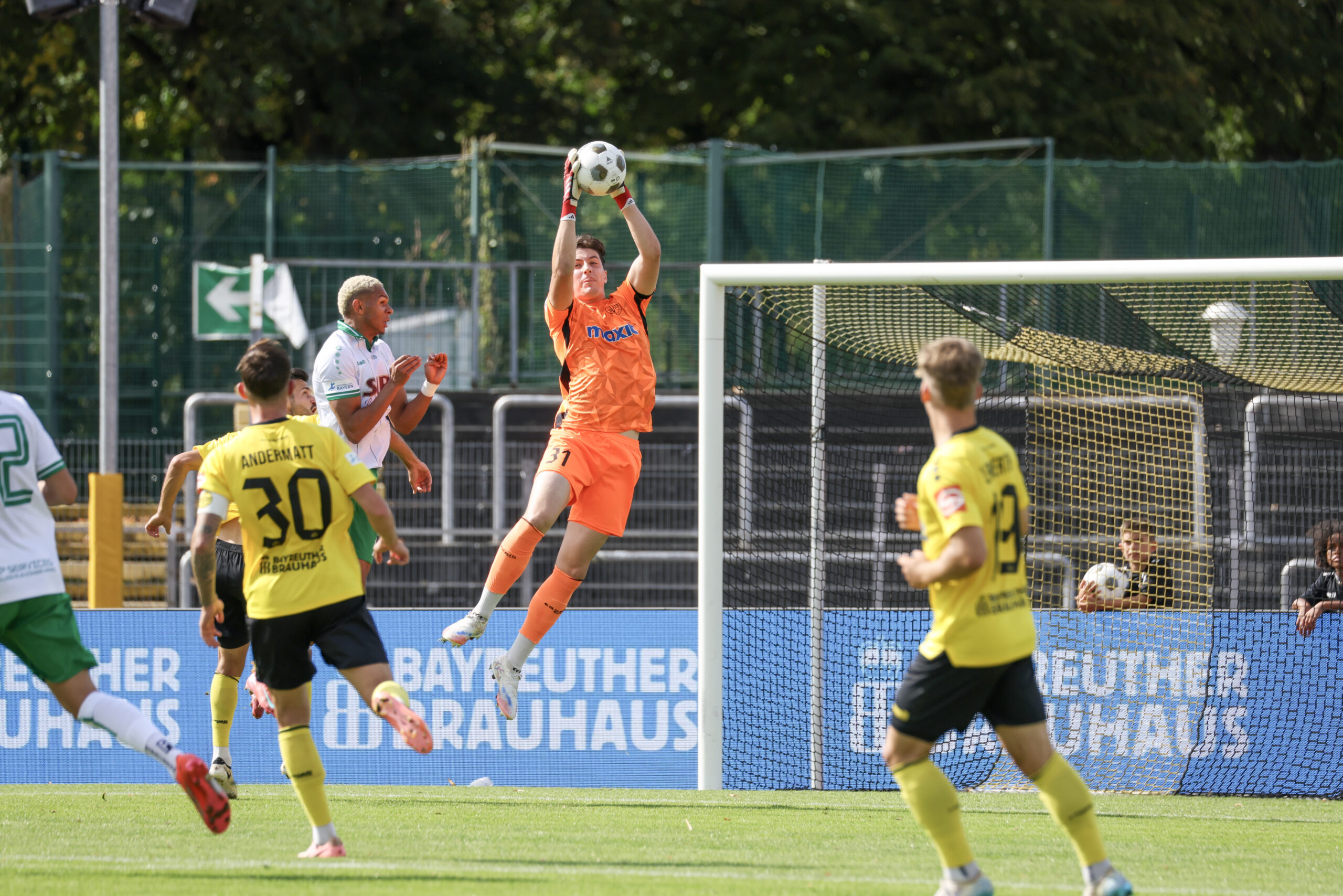 spvgg-bayreuth-eichstaett-hoecker