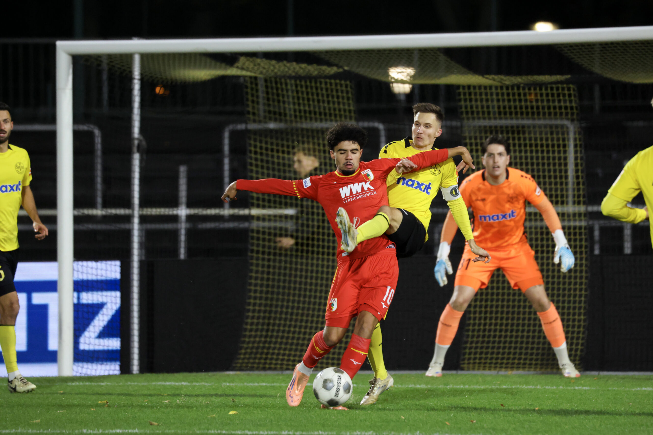 spvgg-bayreuth-fc-augsburg-ii-lippert-hoecker