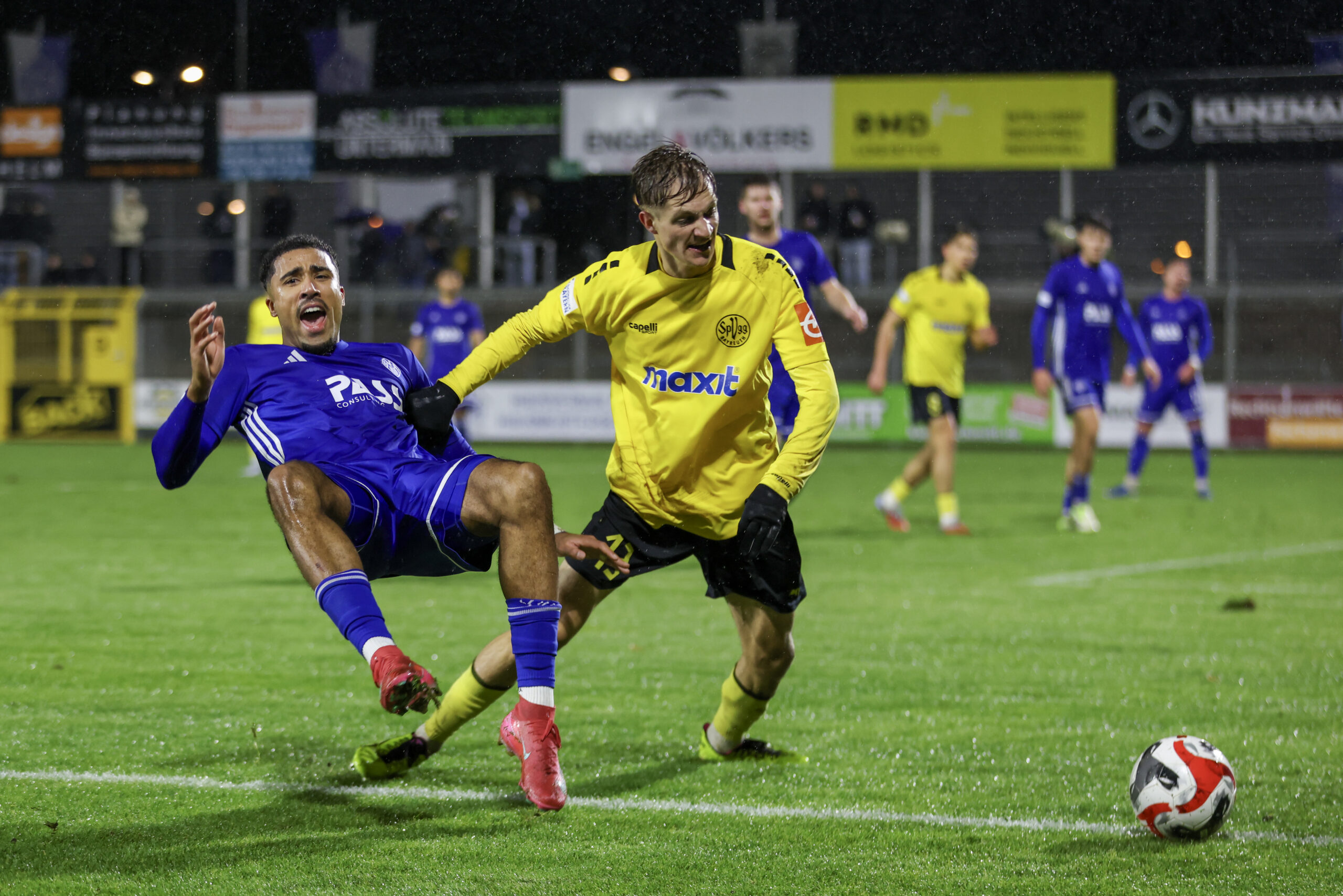 spvgg-bayreuth-aschaffenburg-kraus