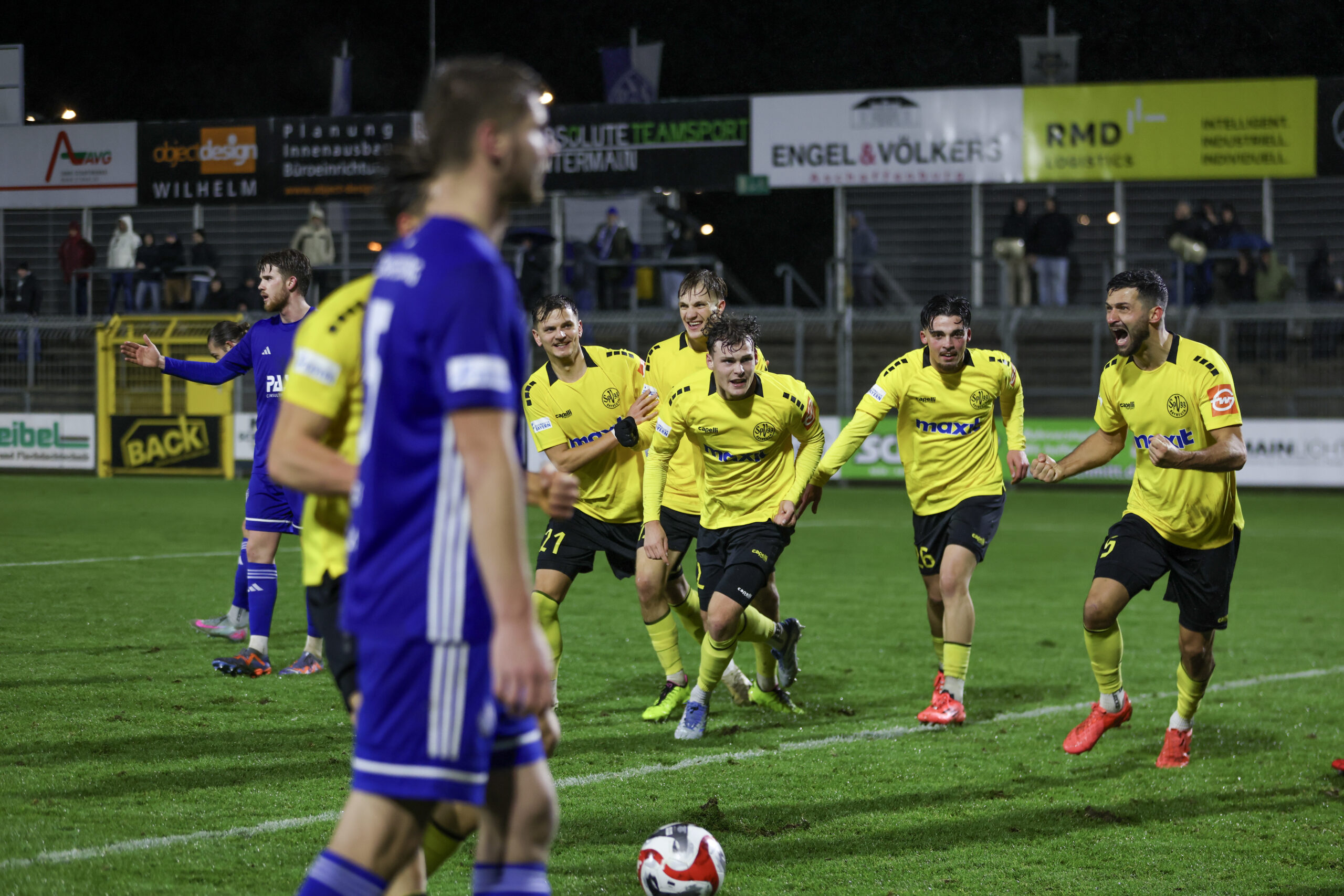 spvgg-bayreuth-aschaffenburg-torjubel