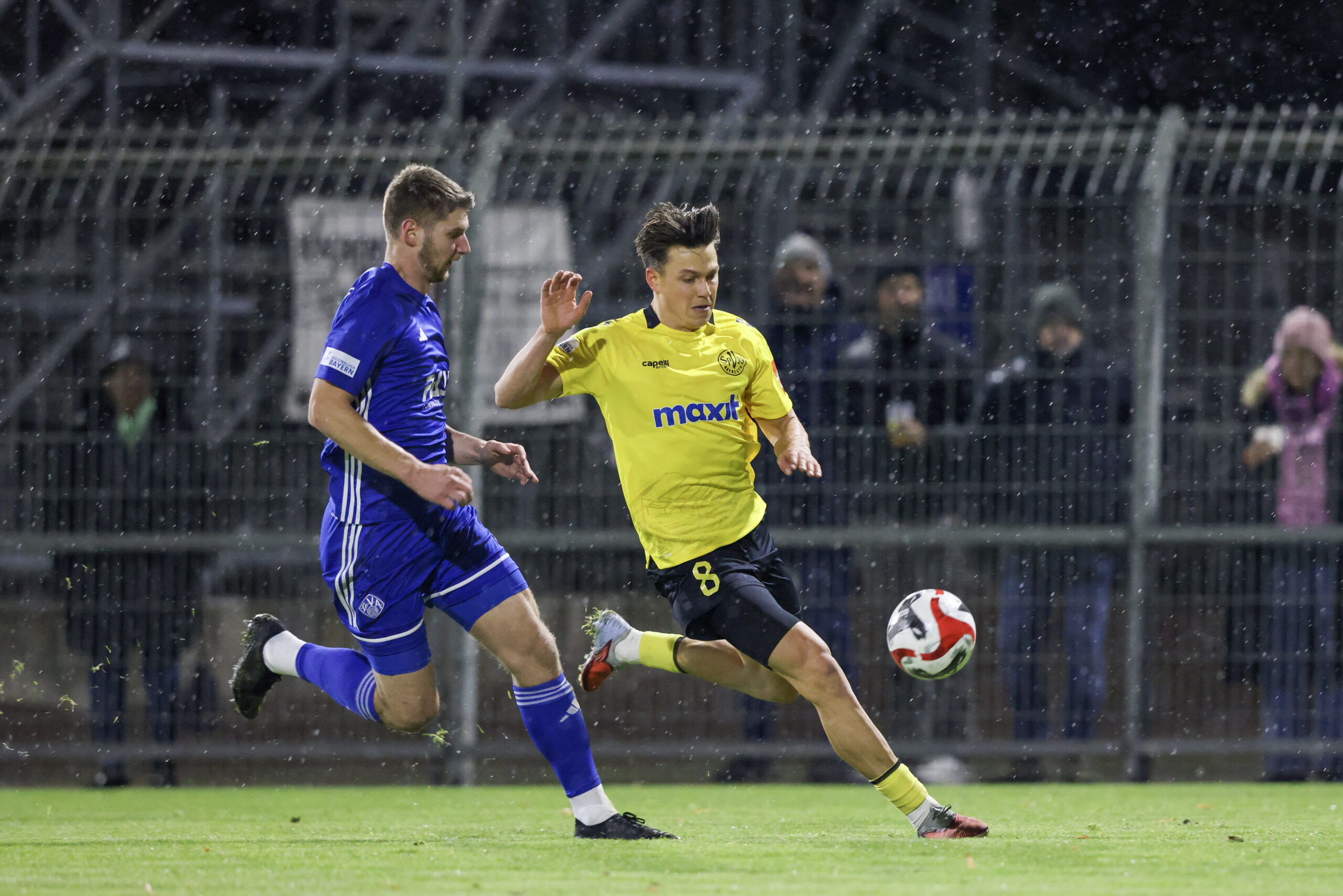 spvgg-bayreuth-aschaffenburg-scheder