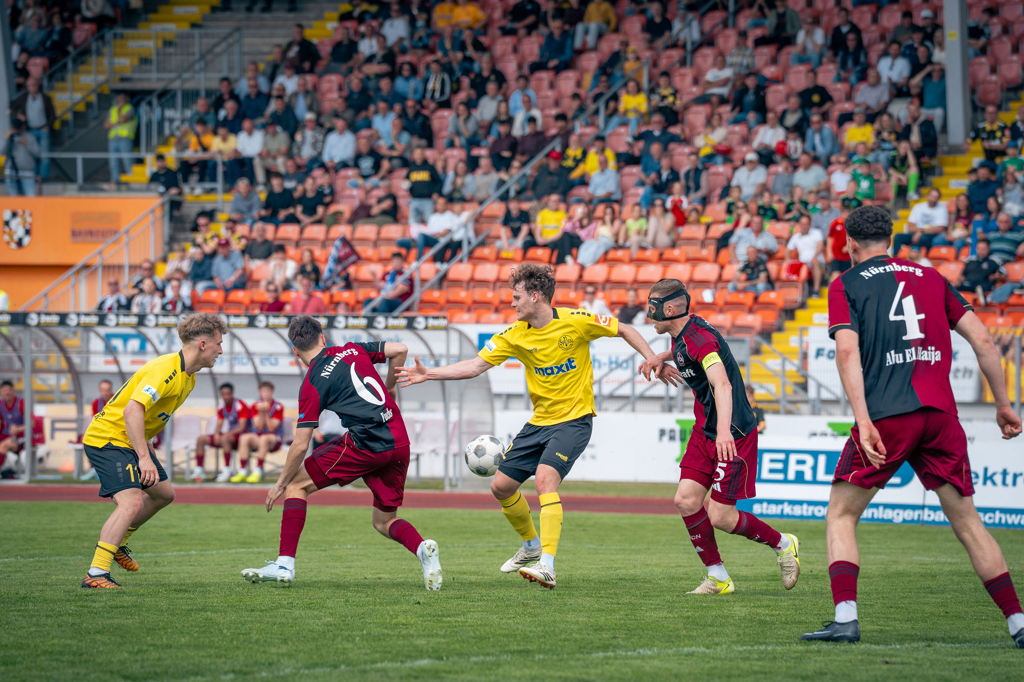 spvgg-bayreuth-nuernberg-2-fesser-bucher