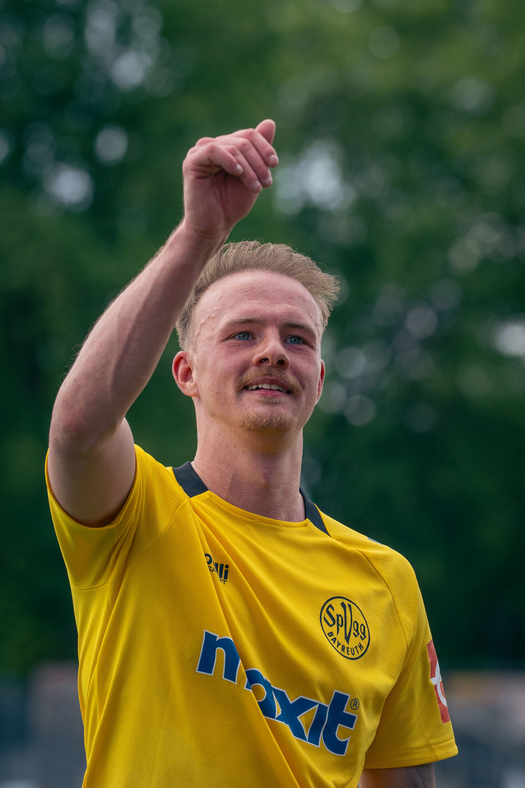 spvgg-bayreuth-nuernberg-2-winkelbauer-dank