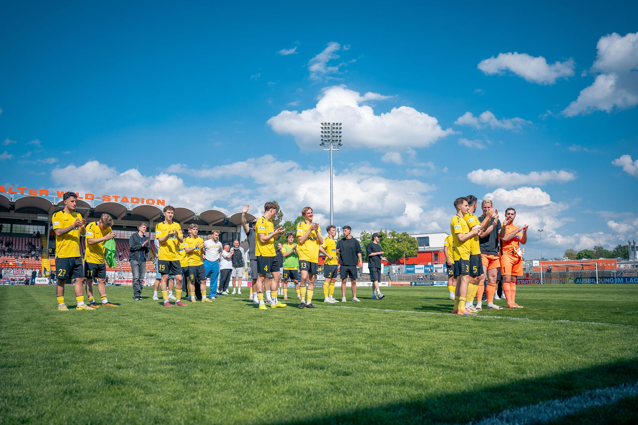 spvgg-bayreuth-nuernberg-2-danke-fans-2