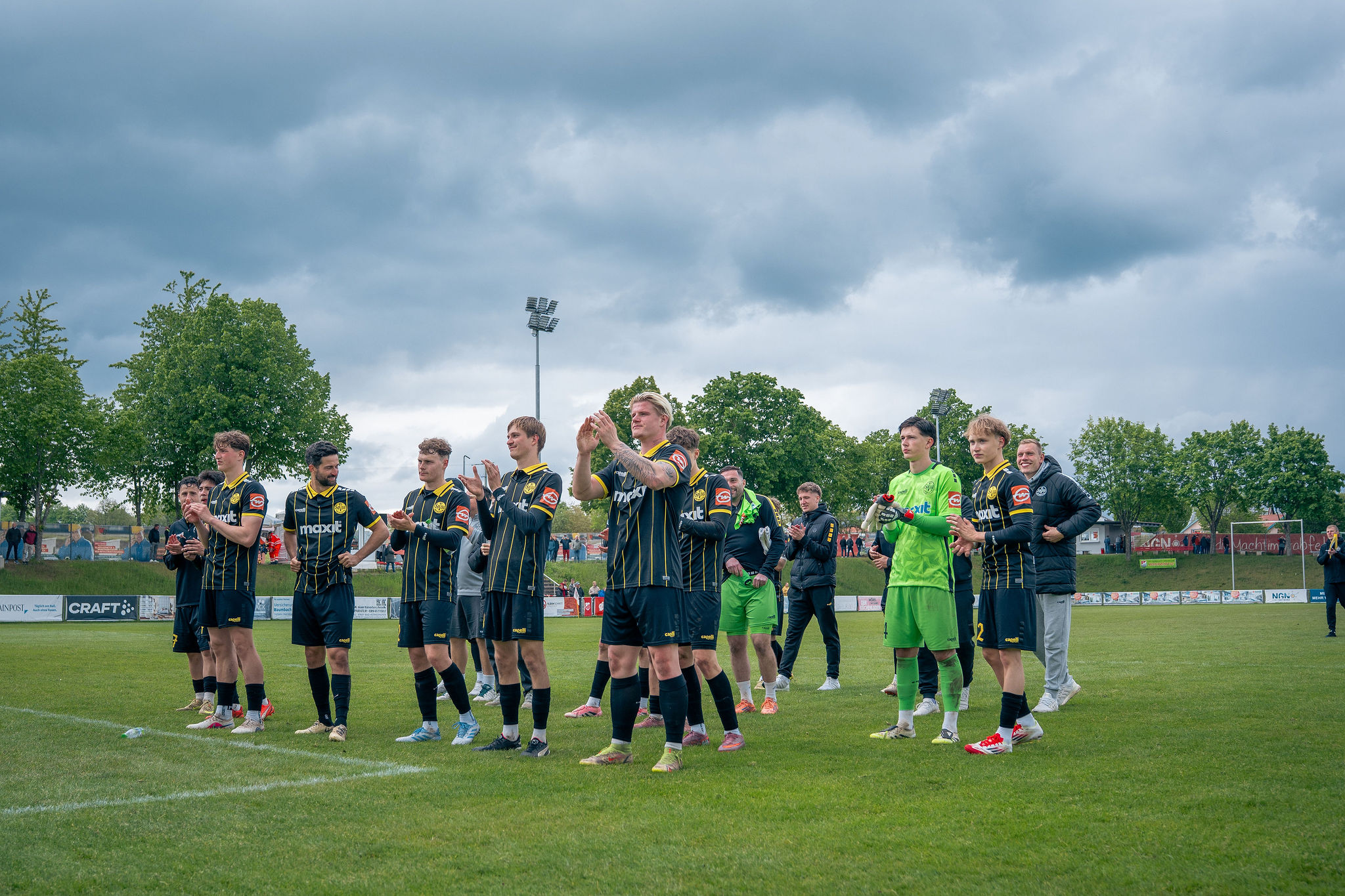 spvgg-bayreuth-aubstadt-dank-an-die-fans-4
